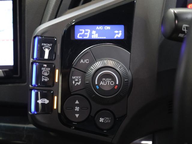 ＣＲ－Ｚ αマスターレーベル　６速ＭＴ　社外ナビ　バックカメラ　ＨＩＤ　フォグ　社外マフラー　ローダウン　Ｂカメラ　ナビ・ＴＶ　スマキー　ＥＴＣ　オートクルーズ　フルセグ　ＤＶＤ再生　アイストップ　キーフリーシステム　Ｗエアバッグ（8枚目）