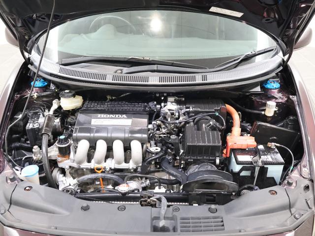 ＣＲ－Ｚ αマスターレーベル　６速ＭＴ　社外ナビ　バックカメラ　ＨＩＤ　フォグ　社外マフラー　ローダウン　Ｂカメラ　ナビ・ＴＶ　スマキー　ＥＴＣ　オートクルーズ　フルセグ　ＤＶＤ再生　アイストップ　キーフリーシステム　Ｗエアバッグ（27枚目）