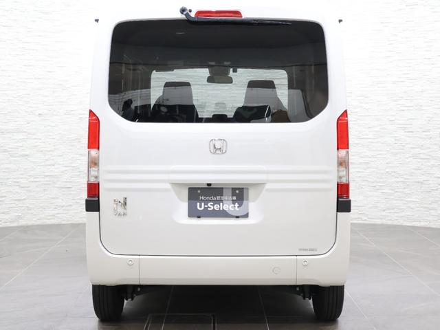 Ｎ－ＶＡＮ＋スタイル ファン　純正ディスプレイオーディオ　Ｈセンシング　ＥＴＣ　ＬＥＤライト　追突軽減ブレーキ　キーフリー　ＷＳＲＳ　ＬＥＤヘッドランプ　ＵＳＢポート　運転席エアバッグ　スマートキー　クルーズコントロール　ＰＳ（24枚目）