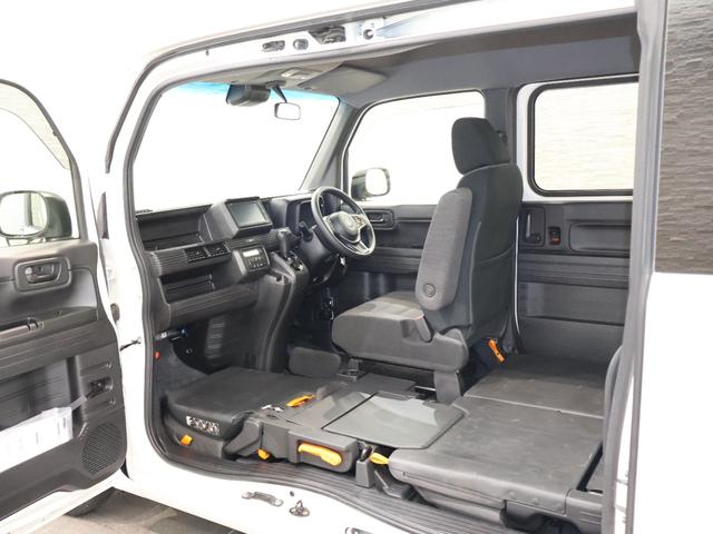 Ｎ－ＶＡＮ Ｌ・ホンダセンシング　純正ナビ　バックカメラ　ハロゲンライト　Ａストップ　エアコン　スマートキー　盗難防止システム　クルーズコントロール　エアバッグ　左右スライドドア　パワーステアリング　キーレスエントリー　ＡＢＳ　ＥＳＣ（15枚目）