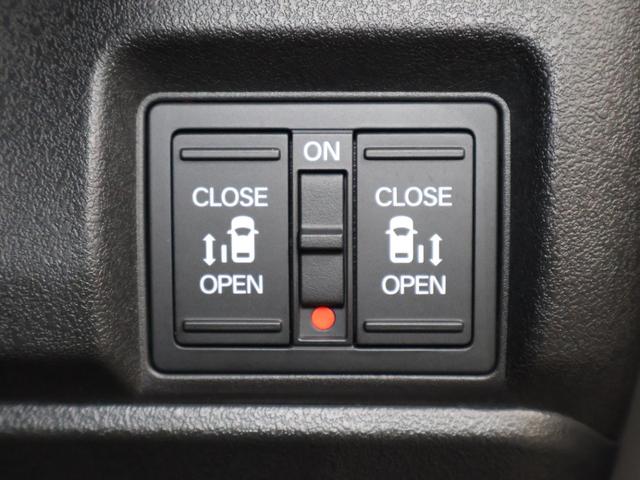 N-BOXカスタム ターボ 純正ナビ バックカメラ 純正ドラレコ 両側パワースライドドア パーキングセンサー シートヒーター ETC LEDライト イモビライザー 衝突被害軽減 ベンチシート キーフリー ESC パワステ Bカメ(12枚目)