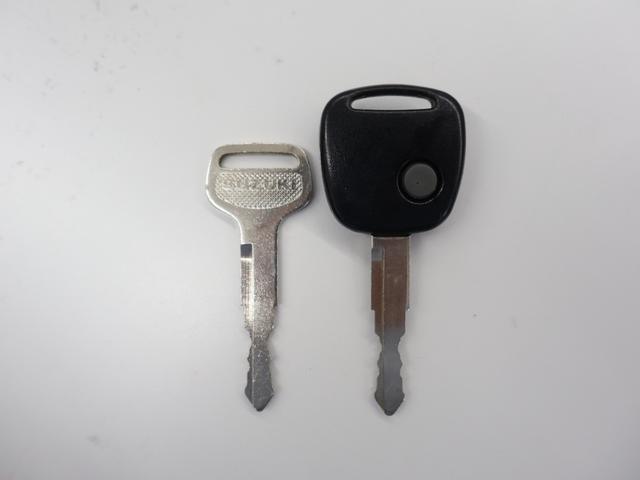 アルト F 純正オーディオ 軽減ブレーキ パーキングセンサー ETC ハロゲンライト セキュリティ 記録簿付き ダブルエアバック キーレスエントリーシステム 横滑防止 パワステ 運転席エアバッグ AC ABS(24枚目)