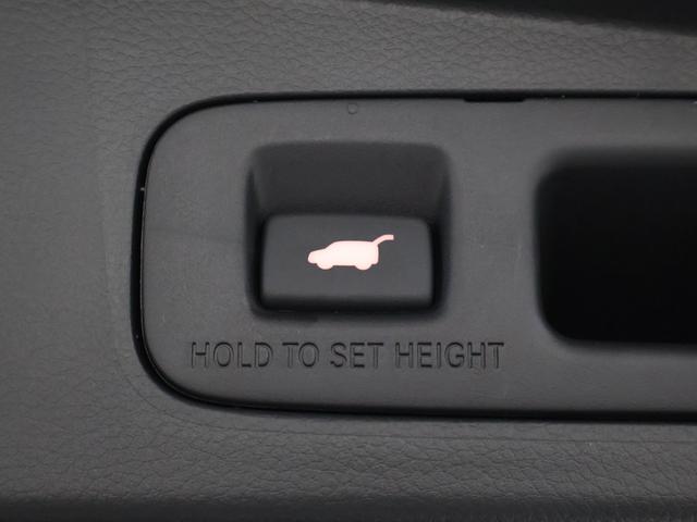 ステップワゴン スパーダ　両ＰＳＤ　Ｐテールゲート　オットマン　キーレスエントリー　両側Ｐスライドドア　ターボ車　パワーステアリング　オートエアコン　サイドカーテンエアバック　Ａクルーズ　記録簿　盗難防止装置　横滑り防止装置（11枚目）