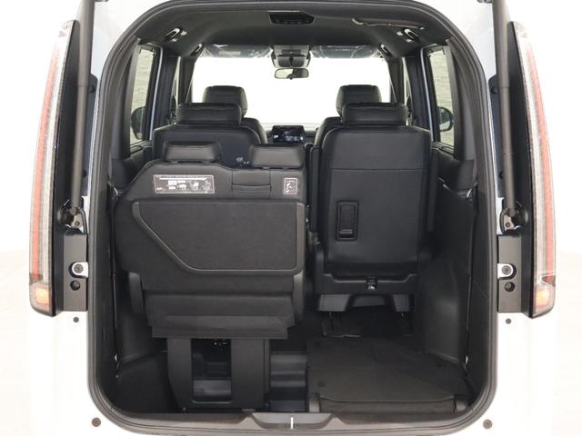 ステップワゴン スパーダ　両ＰＳＤ　Ｐテールゲート　オットマン　キーレスエントリー　両側Ｐスライドドア　ターボ車　パワーステアリング　オートエアコン　サイドカーテンエアバック　Ａクルーズ　記録簿　盗難防止装置　横滑り防止装置（25枚目）