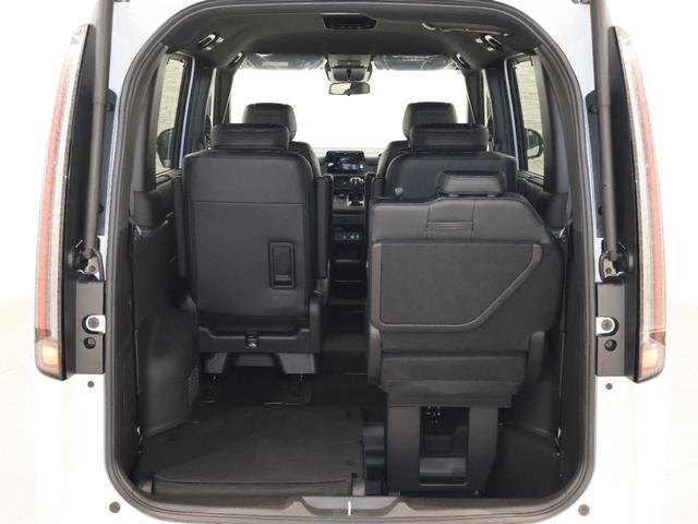 ステップワゴン スパーダ　両ＰＳＤ　Ｐテールゲート　オットマン　キーレスエントリー　両側Ｐスライドドア　ターボ車　パワーステアリング　オートエアコン　サイドカーテンエアバック　Ａクルーズ　記録簿　盗難防止装置　横滑り防止装置（26枚目）