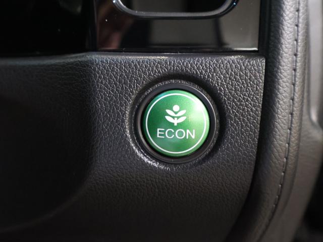 シャトル ハイブリッドX 社外ナビ フルセグ Bカメラ ドラレコ USB接続 ナビ&TV スマ-トキ- DVD再生可能 LEDヘッドランプ サイドカーテンエアバック ドライブレコーダ オートクルーズ リアカメラ 横滑り防止機能(9枚目)