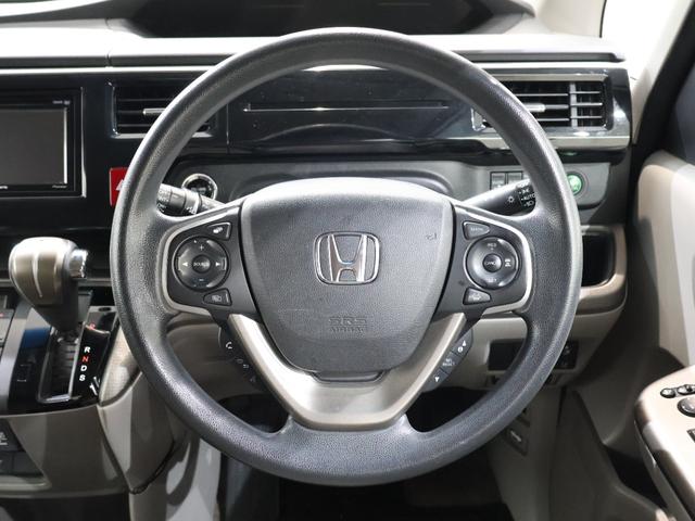 ステップワゴン Gホンダセンシング車いす仕様車3列目乗車タイプ 電動ウインチベルト 電動サイドステップ 社外ディスプレイオーディオ バックカメラ 両側パワースライドドア ETC LEDライト 福祉車両 LEDヘッド 追突軽減ブレーキ USB(8枚目)