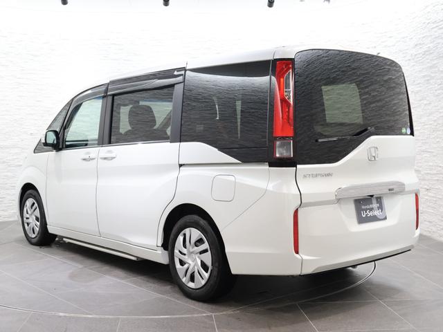 ステップワゴン Gホンダセンシング車いす仕様車3列目乗車タイプ 電動ウインチベルト 電動サイドステップ 社外ディスプレイオーディオ バックカメラ 両側パワースライドドア ETC LEDライト 福祉車両 LEDヘッド 追突軽減ブレーキ USB(26枚目)