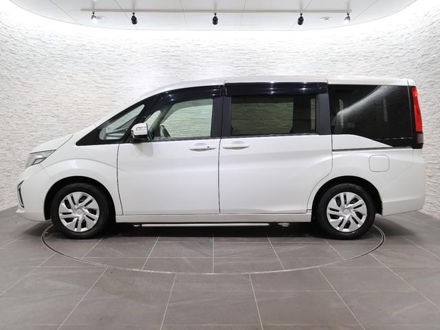 ステップワゴン Gホンダセンシング車いす仕様車3列目乗車タイプ 電動ウインチベルト 電動サイドステップ 社外ディスプレイオーディオ バックカメラ 両側パワースライドドア ETC LEDライト 福祉車両 LEDヘッド 追突軽減ブレーキ USB(27枚目)