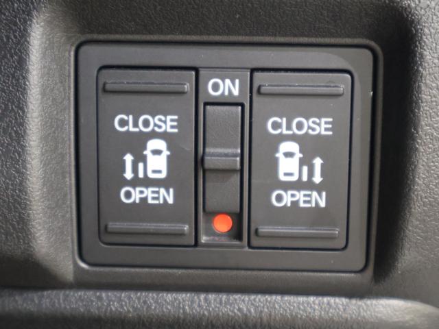 N-BOXカスタム ターボコーディネートスタイル 純正ナビ バックカメラ 両側パワースライドドア パーキングセンサー シートヒーター ETC LEDライト 両側電動ドア Rカメラ クルコン スマートキ- パワーステアリング VSA セキュリティ(11枚目)