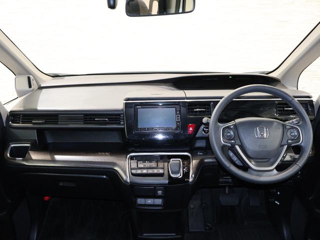 ステップワゴンスパーダ e:HEVスパーダGホンダセンシング 純正ナビ バックカメラ ドラレコ ルーフキャリア ETC LEDライト フォグ ドライブレコーダ セキュリティアラーム 横滑り防止装置 クルーズコントロール Bカメラ USB接続 フルセグ ナビ&TV(5枚目)