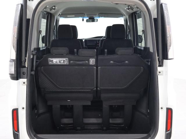 ステップワゴンスパーダ e:HEVスパーダGホンダセンシング 純正ナビ バックカメラ ドラレコ ルーフキャリア ETC LEDライト フォグ ドライブレコーダ セキュリティアラーム 横滑り防止装置 クルーズコントロール Bカメラ USB接続 フルセグ ナビ&TV(24枚目)