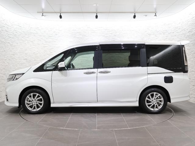 ステップワゴンスパーダ ｅ：ＨＥＶスパーダＧホンダセンシング　社外ナビ　バックカメラ　両側パワースライドドア　フリップダウン　ＥＴＣ　ＬＥＤライト　フォグ　セキュリティアラーム　横滑り防止装置　クルーズコントロール　フルセグ　ＤＶＤ再生可能　ナビ＆ＴＶ　キーレス（30枚目）