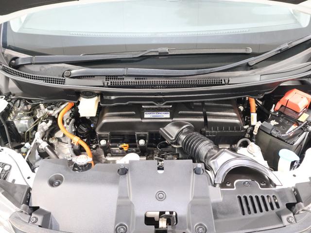 ステップワゴンスパーダ ｅ：ＨＥＶスパーダＧホンダセンシング　社外ナビ　バックカメラ　両側パワースライドドア　フリップダウン　ＥＴＣ　ＬＥＤライト　フォグ　セキュリティアラーム　横滑り防止装置　クルーズコントロール　フルセグ　ＤＶＤ再生可能　ナビ＆ＴＶ　キーレス（34枚目）