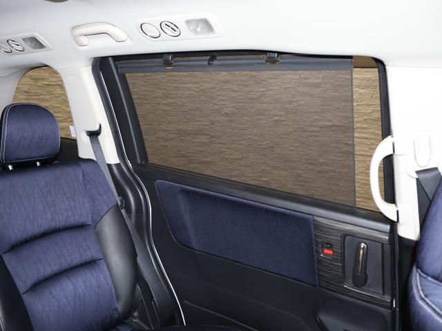 オデッセイ アブソルート・アドバンス　純正ナビ　マルチビューカメラ　両側パワースライドドア　パーキングセンサー　パーキングアシスト　ＥＴＣ　ＬＥＤライト　フォグ　衝突軽減装置　ＵＳＢ　パワーシート　バックカメラ　ＤＶＤ再生　ＬＥＤヘッド（15枚目）