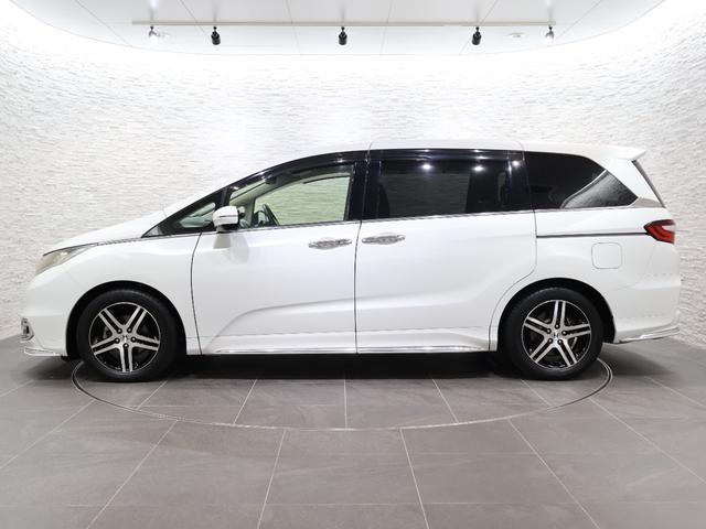 オデッセイ アブソルート・アドバンス　純正ナビ　マルチビューカメラ　両側パワースライドドア　パーキングセンサー　パーキングアシスト　ＥＴＣ　ＬＥＤライト　フォグ　衝突軽減装置　ＵＳＢ　パワーシート　バックカメラ　ＤＶＤ再生　ＬＥＤヘッド（26枚目）