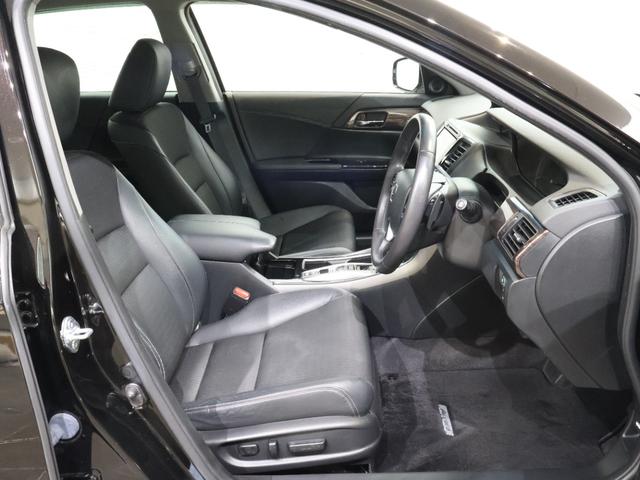 アコードハイブリッド EX 純正ナビ バックカメラ サイドカメラ パーキングセンサー 電動リアサンシェード ETC LEDライト フォグ バックモニター Pシート Pセンサー サイドカーテンエアバック サイドモニター ナビTV(14枚目)