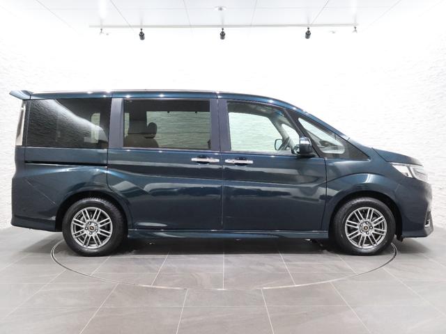 ステップワゴンスパーダ e:HEVスパーダG・EXホンダセンシング 純正ナビ マルチビューカメラ 両側パワースライドドア フリップダウン パーキングアシスト ETC LEDライト フォグ エアバック Pアシスト 地デジ クルコン サイドエアバッグ シ-トヒ-タ-(28枚目)