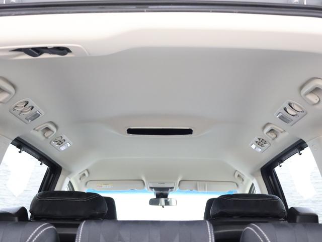 オデッセイ アブソルート・EXホンダセンシング 純正ナビ マルチビューカメラ 両側パワースライドドア パーキングセンサー パーキングアシスト 電動シート シートヒーター オットマンシート フルセグテレビ 360°カメラ 横滑り防止装置 Pシート(22枚目)