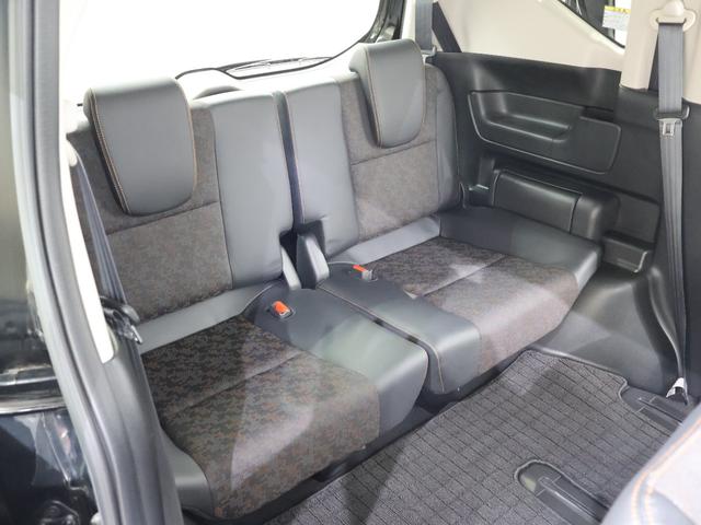 フリード クロスター・ホンダセンシング 純正ナビ バックカメラ 両側パワースライドドア シートヒーター ウォークスルー ETC LEDライト フォグ 両PSD USBポート 地デジ エアバック Iストップ VSA リヤカメラ 整備記録簿(18枚目)