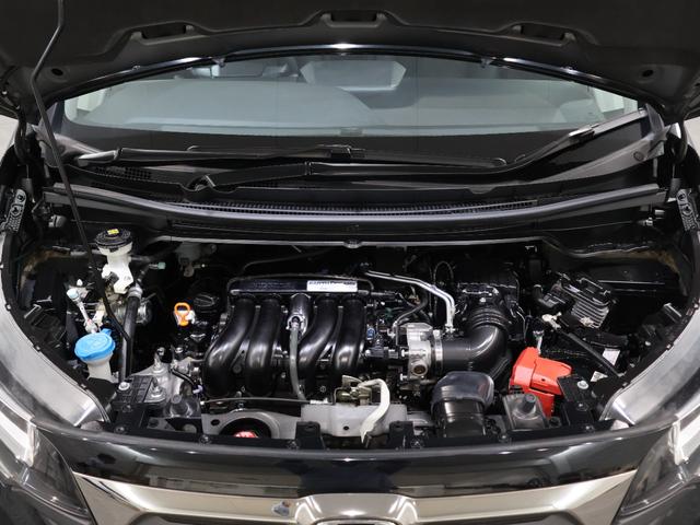 フリード クロスター・ホンダセンシング 純正ナビ バックカメラ 両側パワースライドドア シートヒーター ウォークスルー ETC LEDライト フォグ 両PSD USBポート 地デジ エアバック Iストップ VSA リヤカメラ 整備記録簿(33枚目)