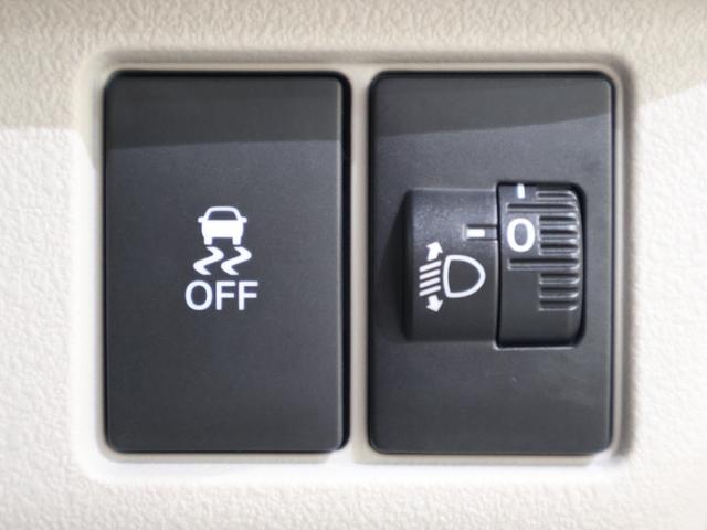 N-BOX ベースグレード レンタアップ 純正ナビ バックカメラ 左側パワースライドドア パーキングセンサー ETC LEDライト 衝突軽減システム スマートキ- カーテンエアバック イモビライザー ECOモード 横滑り防止(12枚目)