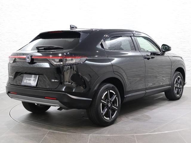 有料になりますが、ホンダ純正のボディーコートもご用意しております！ガラス系やポリマーコーティングなど、お好みに合わせてお選び頂けます！新車の輝きに近づき、洗車などのお手入れも楽々です！