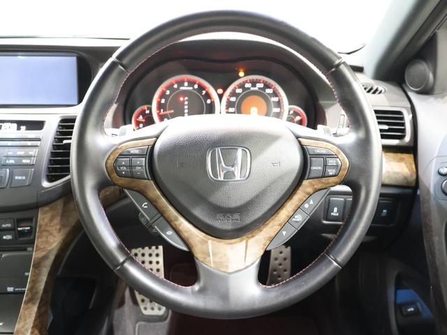 アコード タイプＳ　クルコン　パワーシート　ＥＴＣ　ＨＩＤライト　フォグ　盗難防止システム　クルーズコントロール　ＶＳＡ　スマートキー　エアバッグ　オートエアコン　ＡＢＳ　キーレス（4枚目）