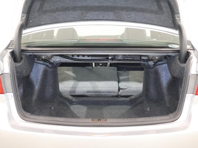 アコード タイプＳ　クルコン　パワーシート　ＥＴＣ　ＨＩＤライト　フォグ　盗難防止システム　クルーズコントロール　ＶＳＡ　スマートキー　エアバッグ　オートエアコン　ＡＢＳ　キーレス（10枚目）