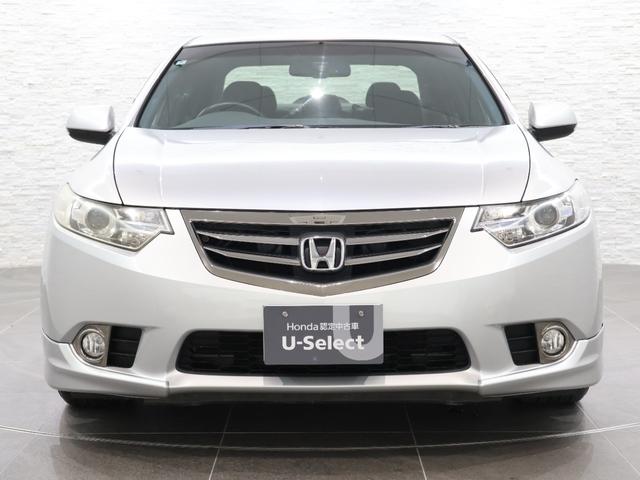 アコード タイプＳ　クルコン　パワーシート　ＥＴＣ　ＨＩＤライト　フォグ　盗難防止システム　クルーズコントロール　ＶＳＡ　スマートキー　エアバッグ　オートエアコン　ＡＢＳ　キーレス（11枚目）