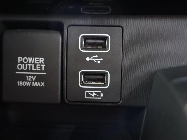 インサイト ＥＸ・ブラックスタイル　純正ナビ　バックカメラ　前後ドラレコ　パーキングセンサー　シートヒーター　ブラスポ　ＥＴＣ　ＬＥＤライト　フォグ　ＡＡＣ　クルーズコントロール　キーレス　Ｐセンサー　サイドエアバッグ　ＶＳＡ　ＡＢＳ（13枚目）