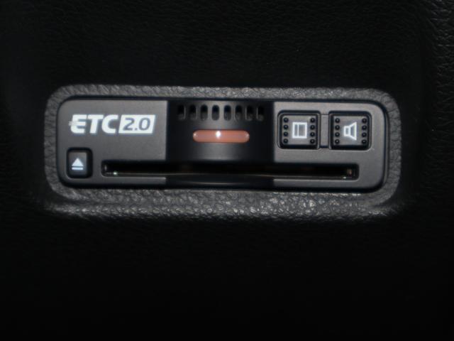 インサイト ＥＸ・ブラックスタイル　純正ナビ　バックカメラ　前後ドラレコ　パーキングセンサー　シートヒーター　ブラスポ　ＥＴＣ　ＬＥＤライト　フォグ　ＡＡＣ　クルーズコントロール　キーレス　Ｐセンサー　サイドエアバッグ　ＶＳＡ　ＡＢＳ（16枚目）