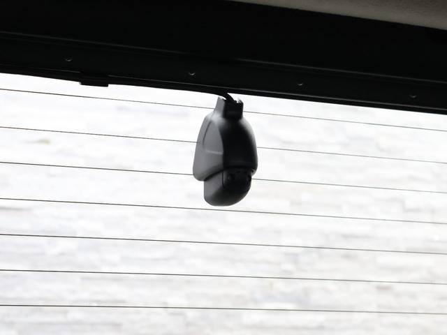 フリード+ハイブリッド ハイブリッド・クロスターホンダセンシング 純正ナビ バックカメラ 両側パワースライドドア 前後ドラレコ ETC LEDライト フォグ ルーフレール 地デジフルセグ 両側電動ドア LEDヘッドライト スマートキー 横滑り防止装置 整備記録簿(14枚目)