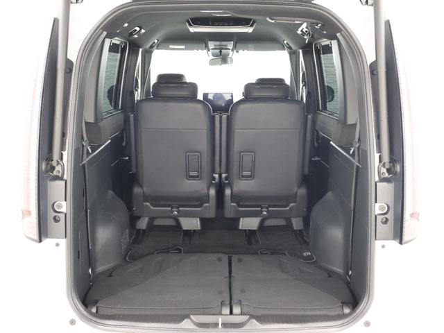 ステップワゴン ｅ：ＨＥＶスパーダプレミアムライン　純正ナビ　マルチビューカメラ　両側パワースライドドア　フリップダウン　パーキングセンサー　パワーテールゲート　ＥＴＣ　ＬＥＤライト　フォグ　マルチカメラ　Ｐテールゲート　Ｗエアコン　両側自動ドア（25枚目）