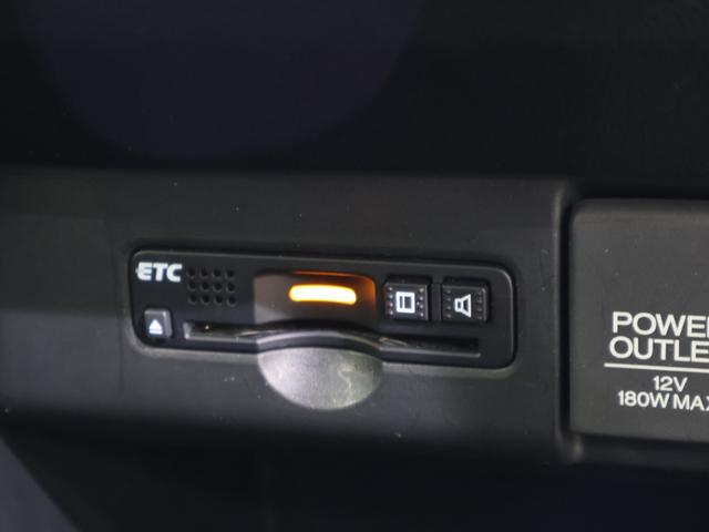 Ｎ－ＢＯＸ＋カスタム Ｇ車いす仕様車　電動ウインチ　純正ナビ　バックカメラ　左側パワースライドドア　ＥＴＣ　ＬＥＤライト　フォグ　衝突軽減ブレーキ　サイドエアバッグ　横滑り防止　スマートキー　オートエアコン　福祉車輌　ＡＢＳ　ベンチシート（9枚目）