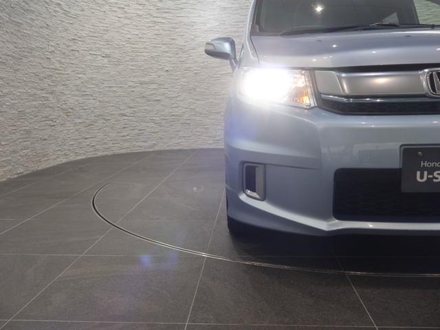 フリードスパイクハイブリッド ハイブリッドプレミアムエディション　純正ナビ　フルセグ　バックカメラ　ＥＴＣ　両側パワスラ　クルコン　純正ＳＷ　ＵＳＢ　両側自動ドア　Ｂカメラ　スマ－トキ－　オートエアコン　ＤＶＤ再生　盗難防止システム　クルーズコントロール　ＶＳＡ（24枚目）