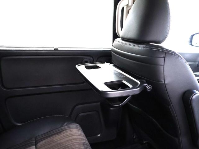 フリードハイブリッド ハイブリッド・モデューロＸホンダセンシング　純正ナビ　オートクルーズコントロール　ＬＥＤライト　フルオートエアコン　追突軽減Ｂ　ＥＴＣ車載器　リヤカメラ　ＤＶＤ再生可　フルセグ　エアバッグ　スマートキー　アイドリングストップ　ＶＳＡ　イモビ（15枚目）