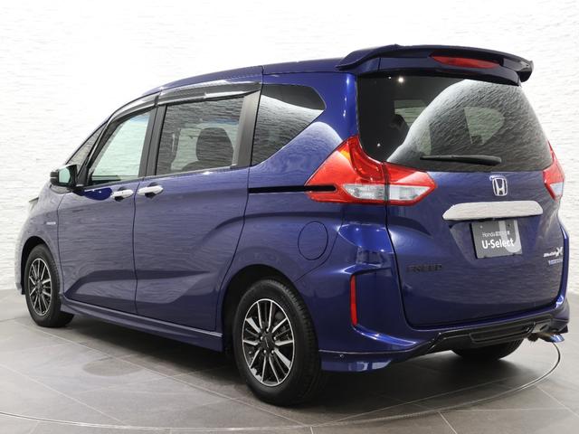 フリードハイブリッド ハイブリッド・モデューロＸホンダセンシング　純正ナビ　オートクルーズコントロール　ＬＥＤライト　フルオートエアコン　追突軽減Ｂ　ＥＴＣ車載器　リヤカメラ　ＤＶＤ再生可　フルセグ　エアバッグ　スマートキー　アイドリングストップ　ＶＳＡ　イモビ（24枚目）