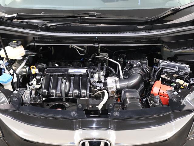 フリードハイブリッド ハイブリッド・モデューロＸホンダセンシング　純正ナビ　オートクルーズコントロール　ＬＥＤライト　フルオートエアコン　追突軽減Ｂ　ＥＴＣ車載器　リヤカメラ　ＤＶＤ再生可　フルセグ　エアバッグ　スマートキー　アイドリングストップ　ＶＳＡ　イモビ（32枚目）