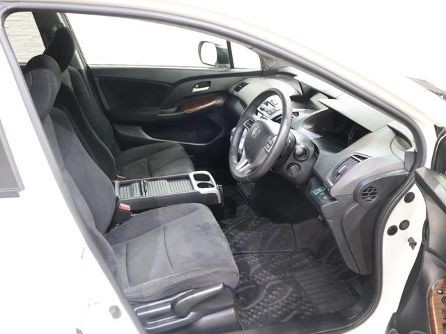 オデッセイ Mエアロパッケージ 純正ナビ 社外フリップダウン Bカメラ ETC HIDライト フォグ 純正アルミ キーフリー USB入力 バックカメ 横滑り防止装置 スマ-トキ- パワーウィンドウ フルオートエアコン DVD ABS(14枚目)