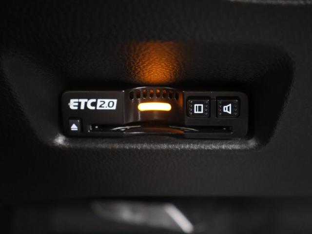 フィット e:HEVリュクス 純正ホンダコネクトディスプレイオーディオ フルセグ ホンダセンシング パーキングセンサー マルチビューカメラ シートヒーター ブラインドスポットインフォメーション 誤発進抑制機能 フロントカメラ(12枚目)