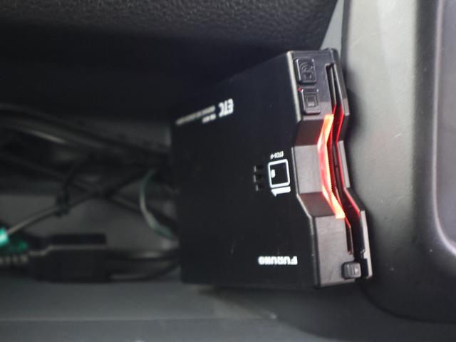 N-VAN G・ホンダセンシング 社外ナビ ワンセグTV 横滑り防止 ETC ハロゲンライト 純正SW 前後誤発進抑制機能 定期点検記録簿 ダブルエアバック パワーウインド 盗難防止システム キーレスキー パワステ フルオートエアコン(9枚目)