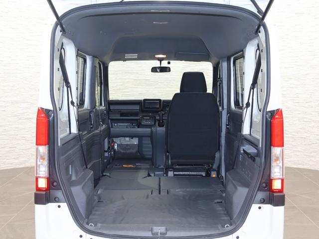 N-VAN G・ホンダセンシング 社外ナビ ワンセグTV 横滑り防止 ETC ハロゲンライト 純正SW 前後誤発進抑制機能 定期点検記録簿 ダブルエアバック パワーウインド 盗難防止システム キーレスキー パワステ フルオートエアコン(13枚目)
