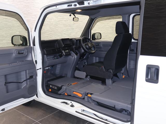 N-VAN G・ホンダセンシング 社外ナビ ワンセグTV 横滑り防止 ETC ハロゲンライト 純正SW 前後誤発進抑制機能 定期点検記録簿 ダブルエアバック パワーウインド 盗難防止システム キーレスキー パワステ フルオートエアコン(14枚目)
