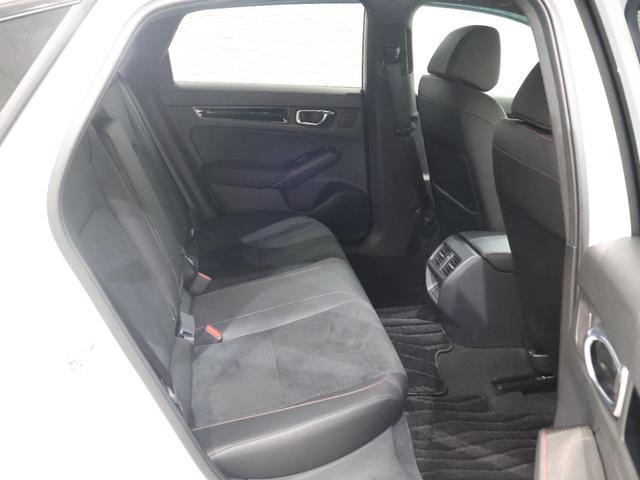 シビック RS 当社デモカー 純正ホンダコネクトディスプレイ バックカメラ フルセグTV パーキングセンサー パワーシート シートヒーター ETC LEDヘッドライト 純正アルミホイール コーナーセンサー Bカメラ(18枚目)