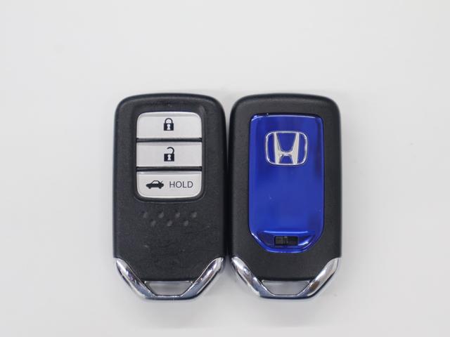 インサイト EX 純正ナビ バックカメラ フルセグTV パーキングセンサー パワーシート シートヒーター ETC LEDヘッドライト フォグランプ 純正アルミホイール ソナー 衝突軽減 Rカメラ LEDライト ABS(29枚目)