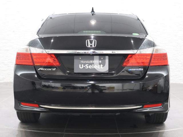 アコードハイブリッド EX 純正メーカーナビ ETC クルコン CMBS フォグ パワーシート 純正アルミ バックカメラ Fドライブレコーダー リヤカメラ 衝突軽減システム 盗難防止装置 パワーウィンドウ USB LED 記録簿(19枚目)