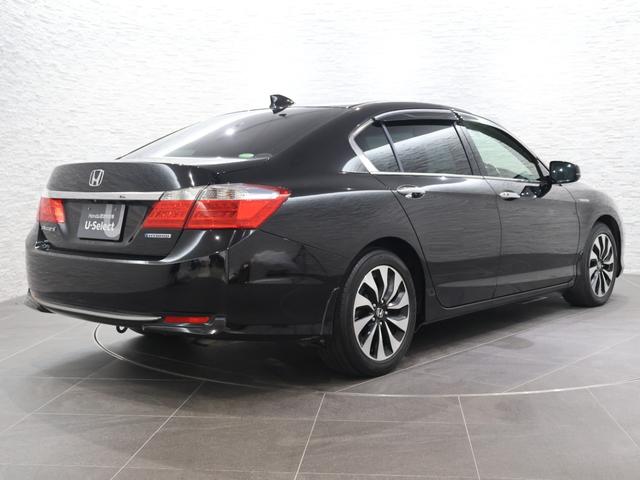 アコードハイブリッド EX 純正メーカーナビ ETC クルコン CMBS フォグ パワーシート 純正アルミ バックカメラ Fドライブレコーダー リヤカメラ 衝突軽減システム 盗難防止装置 パワーウィンドウ USB LED 記録簿(20枚目)