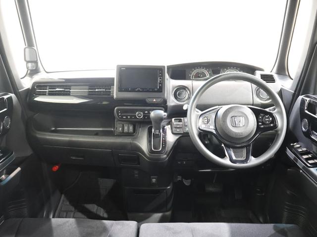 N-BOXカスタム L 純正ナビ バックカメラ フルセグTV 左側パワースライドドア パーキングセンサー 純正ドラレコ前後 シートヒーター LEDヘッドライト フォグランプ 純正アルミホイール Pソナー サイドエアバッグ(5枚目)