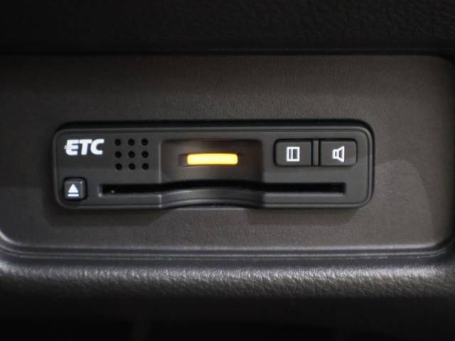 ＥＴＣ車載器付ですので高速道路の料金所もノンストップです！高速道路の乗り降りがスムーズに行えます！！